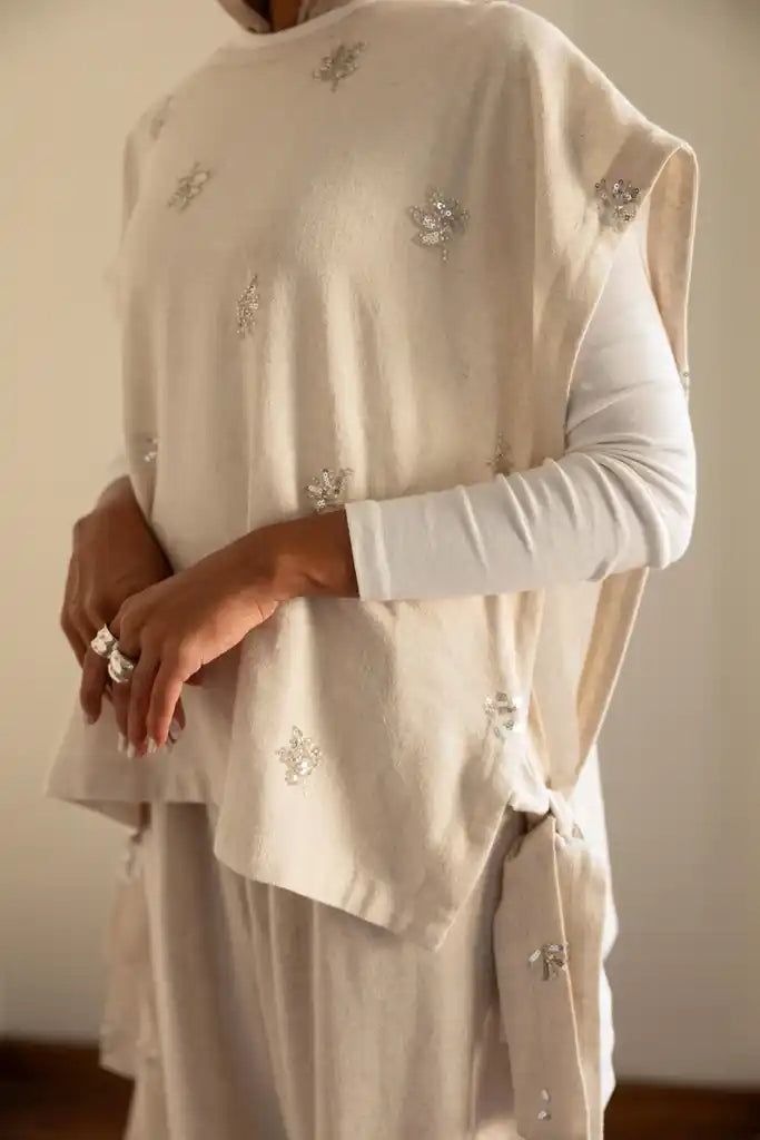 Embroidered apron vest