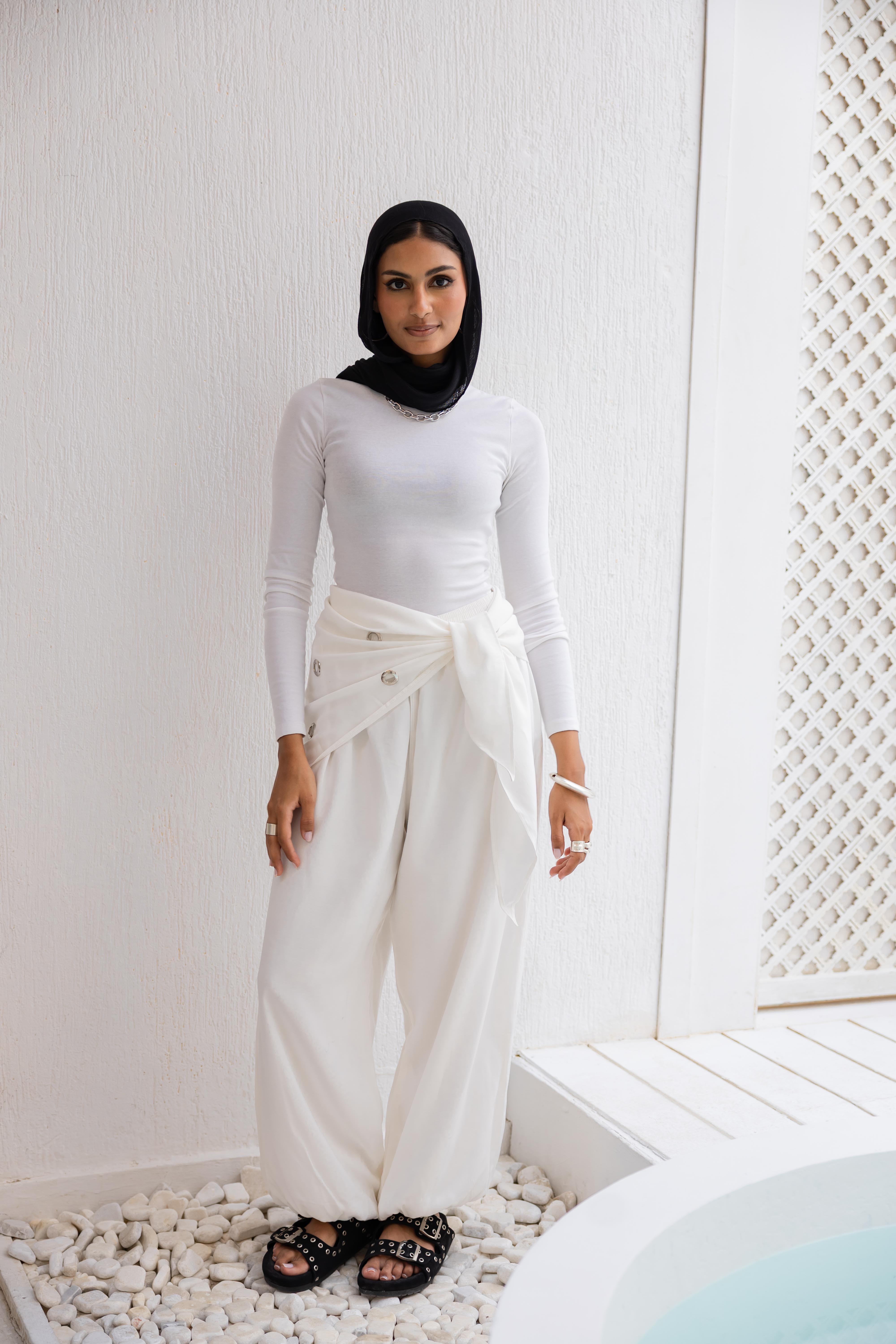Eyelet wrap pants in White “Double layered”  (Pre-Order 10 days)