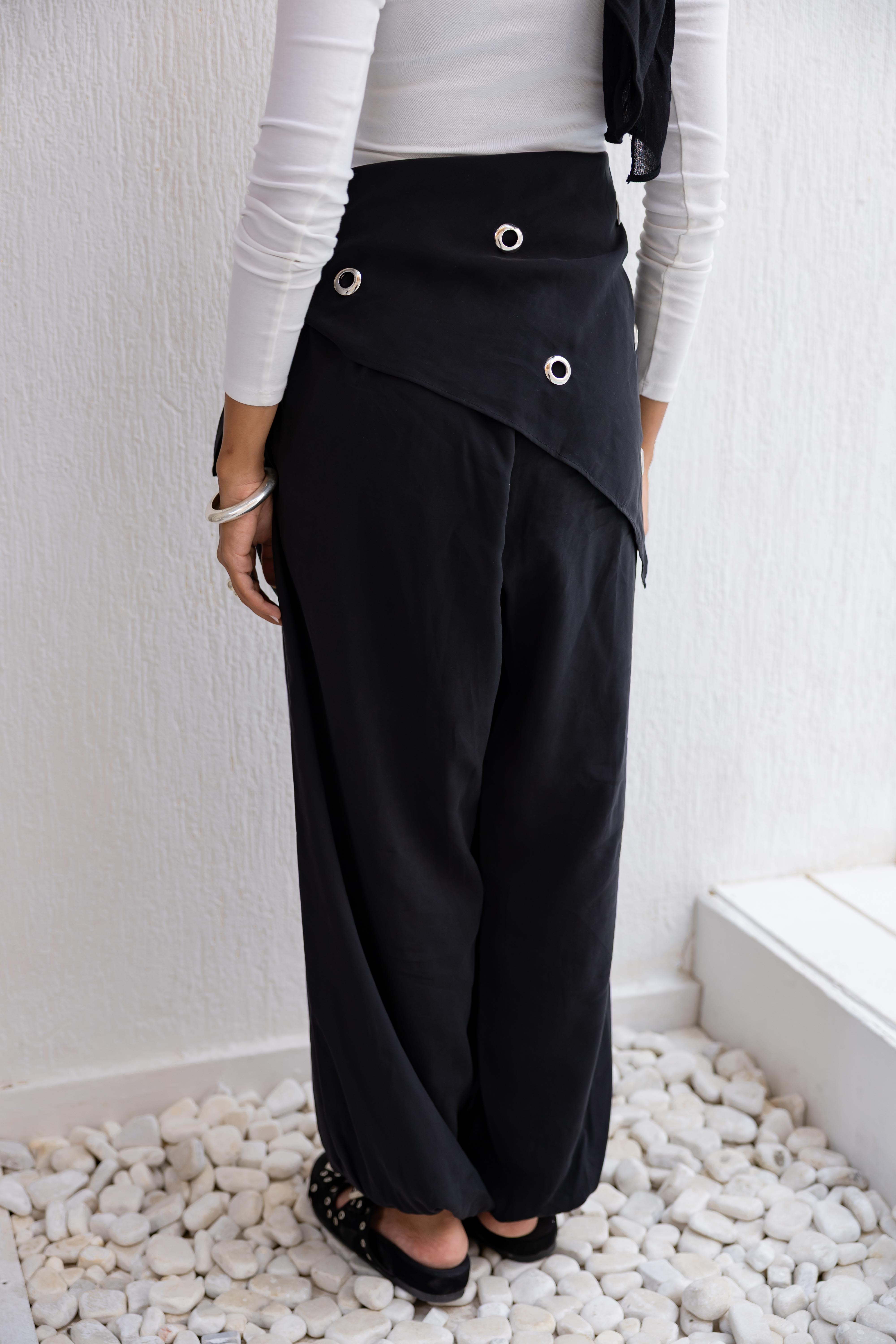 Eyelet wrap pants in Black (Pre-Order 10 days)
