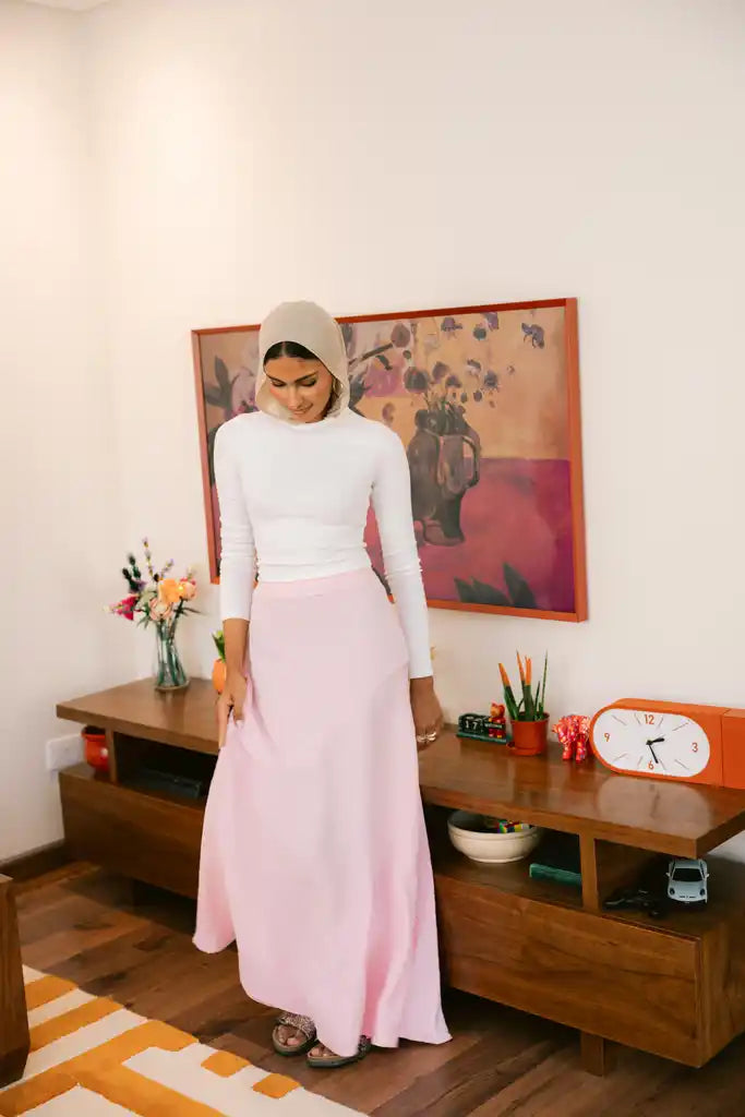 Flow Asymmetrical skirt in pink