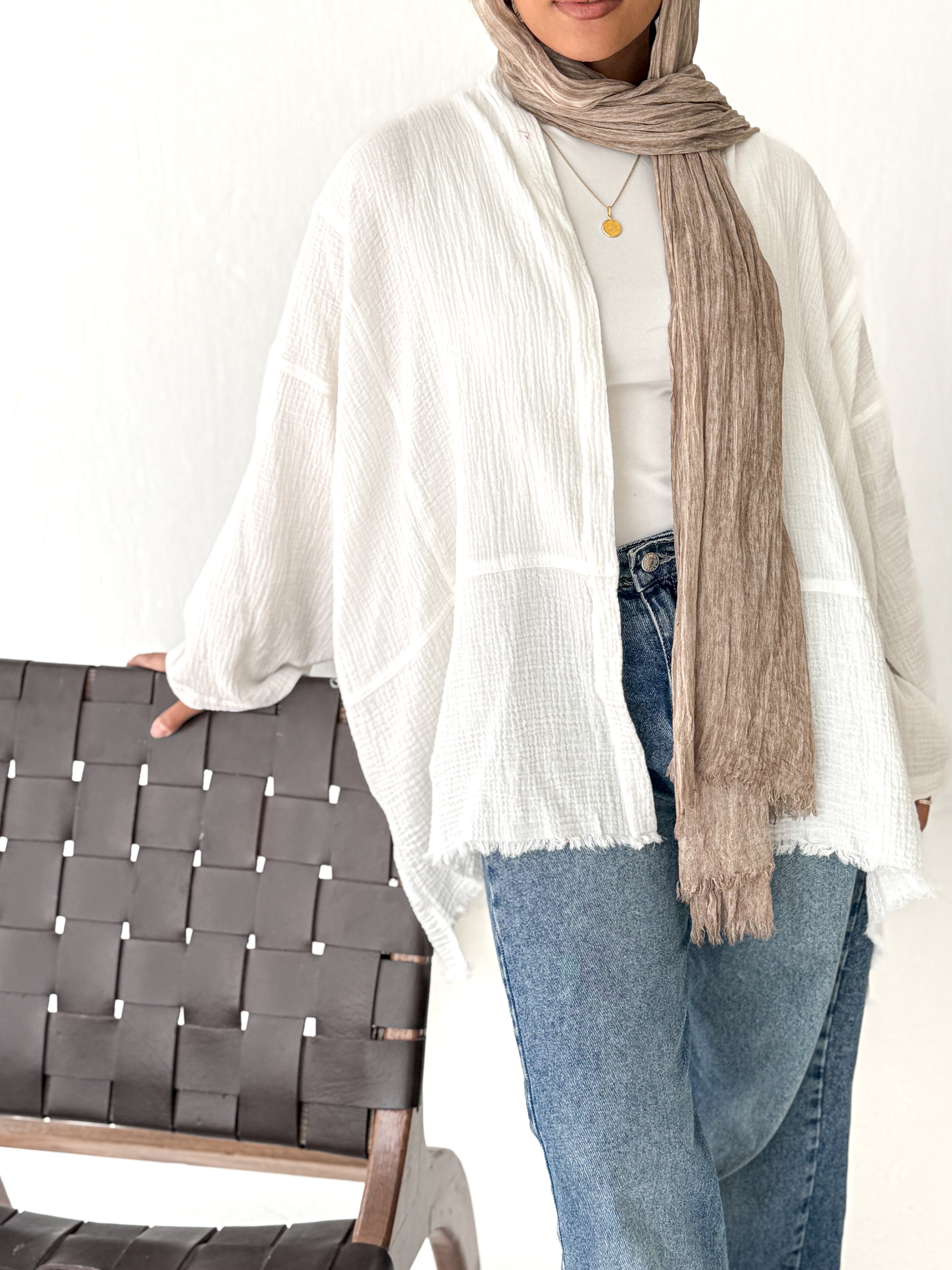 Cotton Fringed kimono in White
