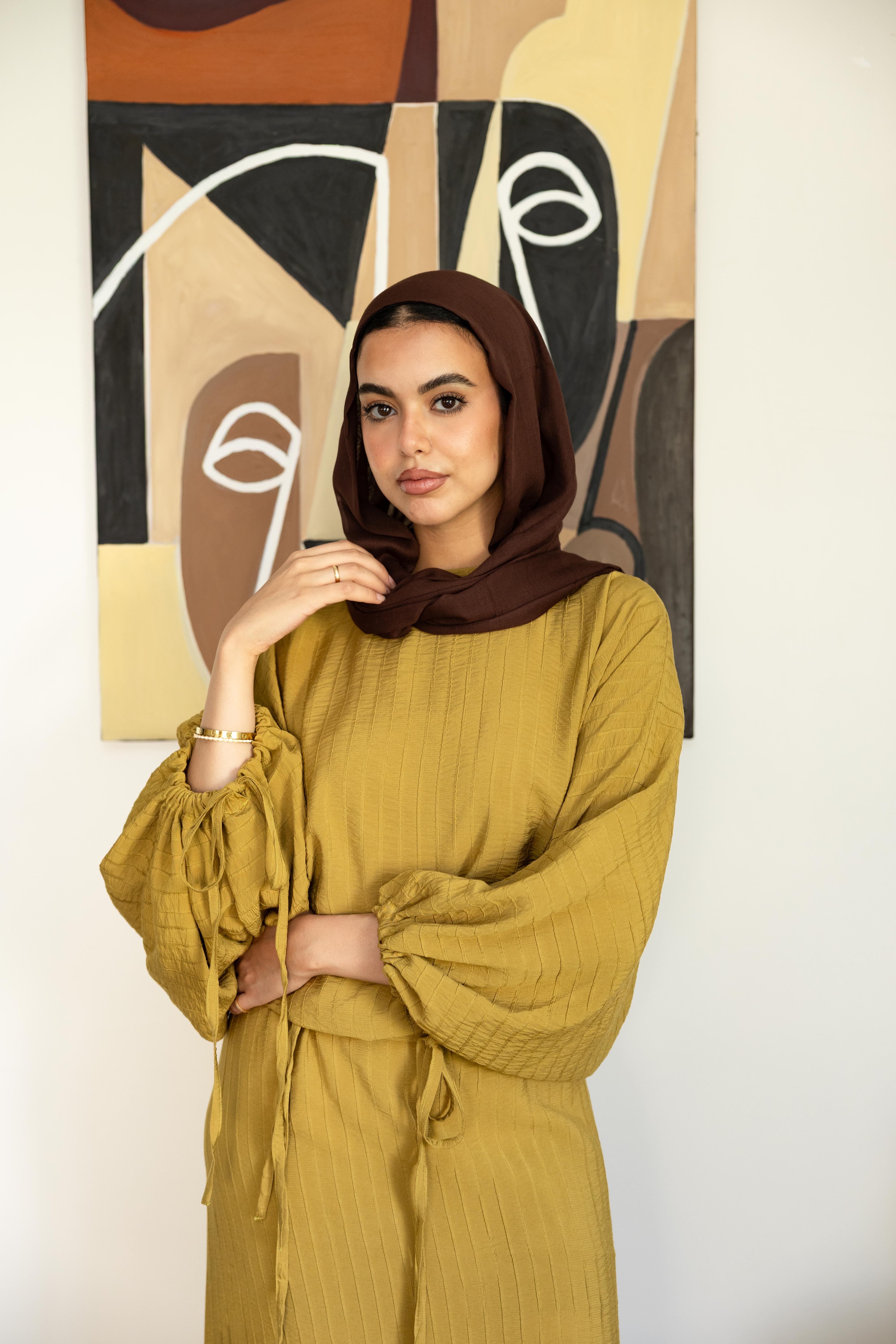 Drawstring dress in cumin