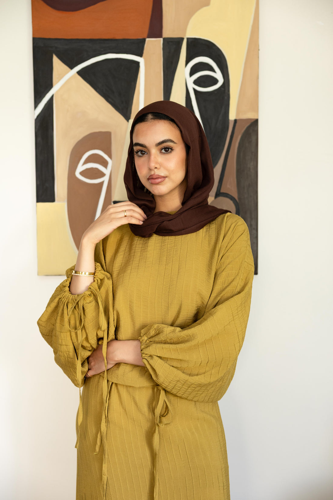 Drawstring dress in cumin