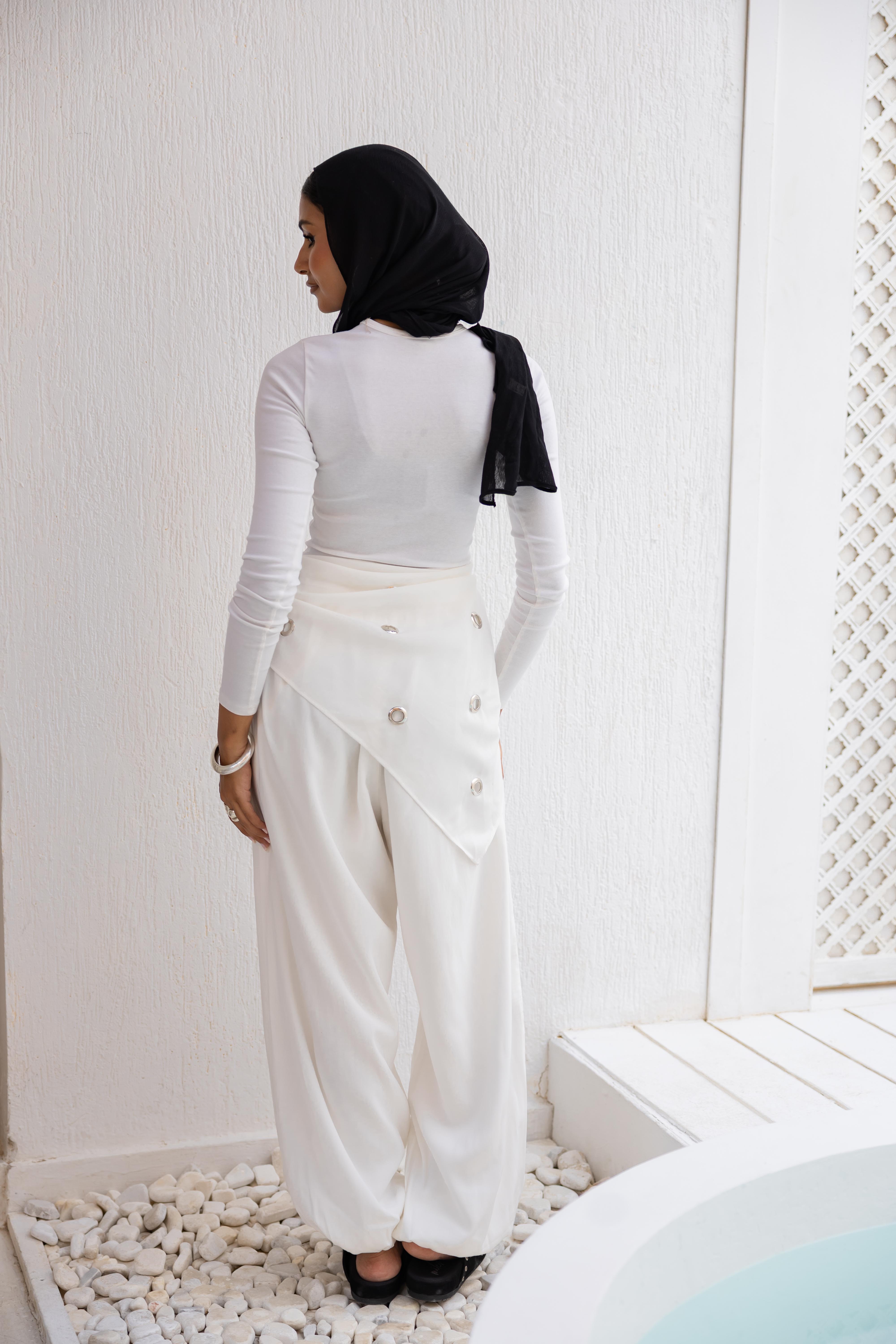 Eyelet wrap pants in White “Double layered”  (Pre-Order 10 days)
