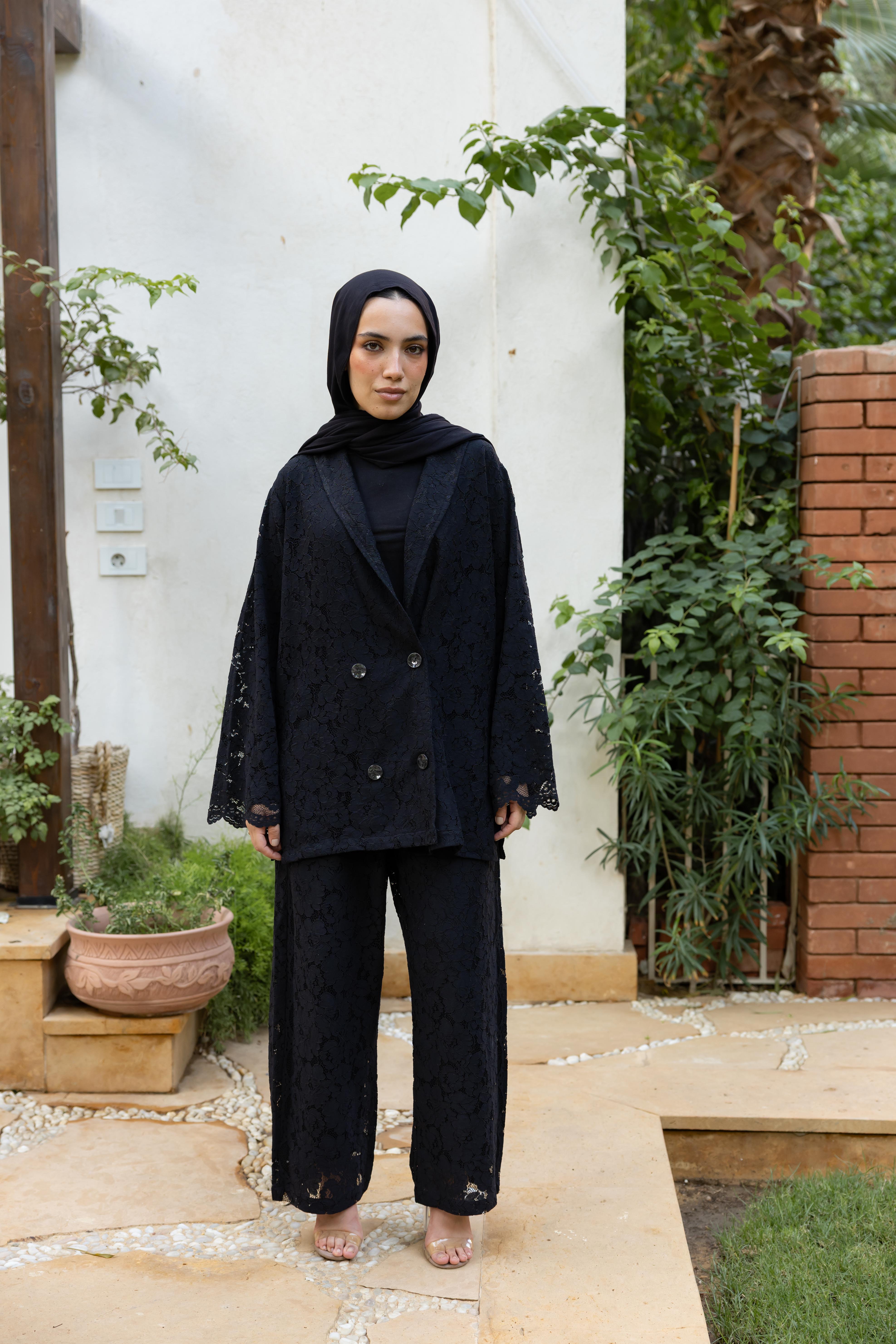 The Lace Edit in black + pants liner