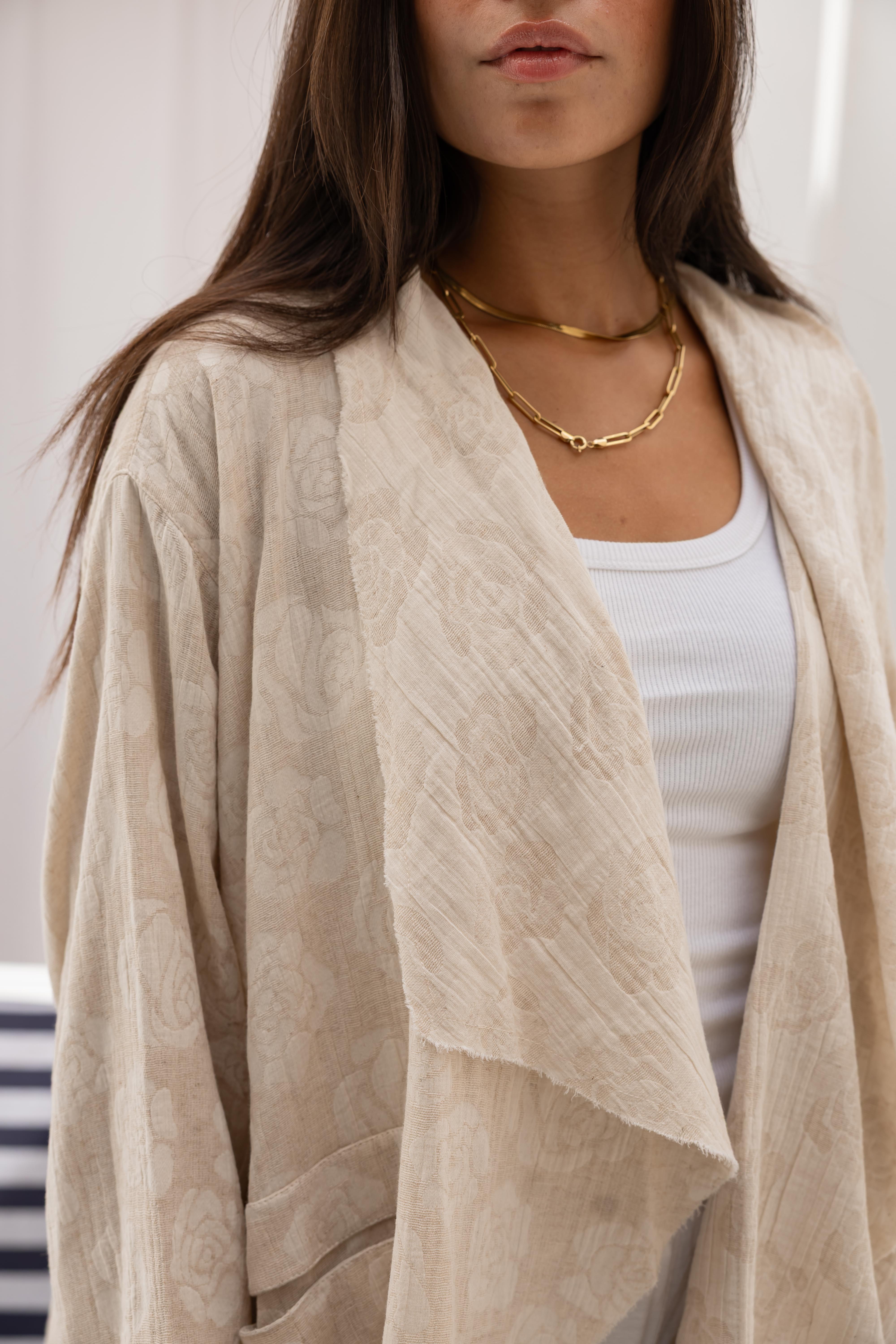 Roselle linen kimono