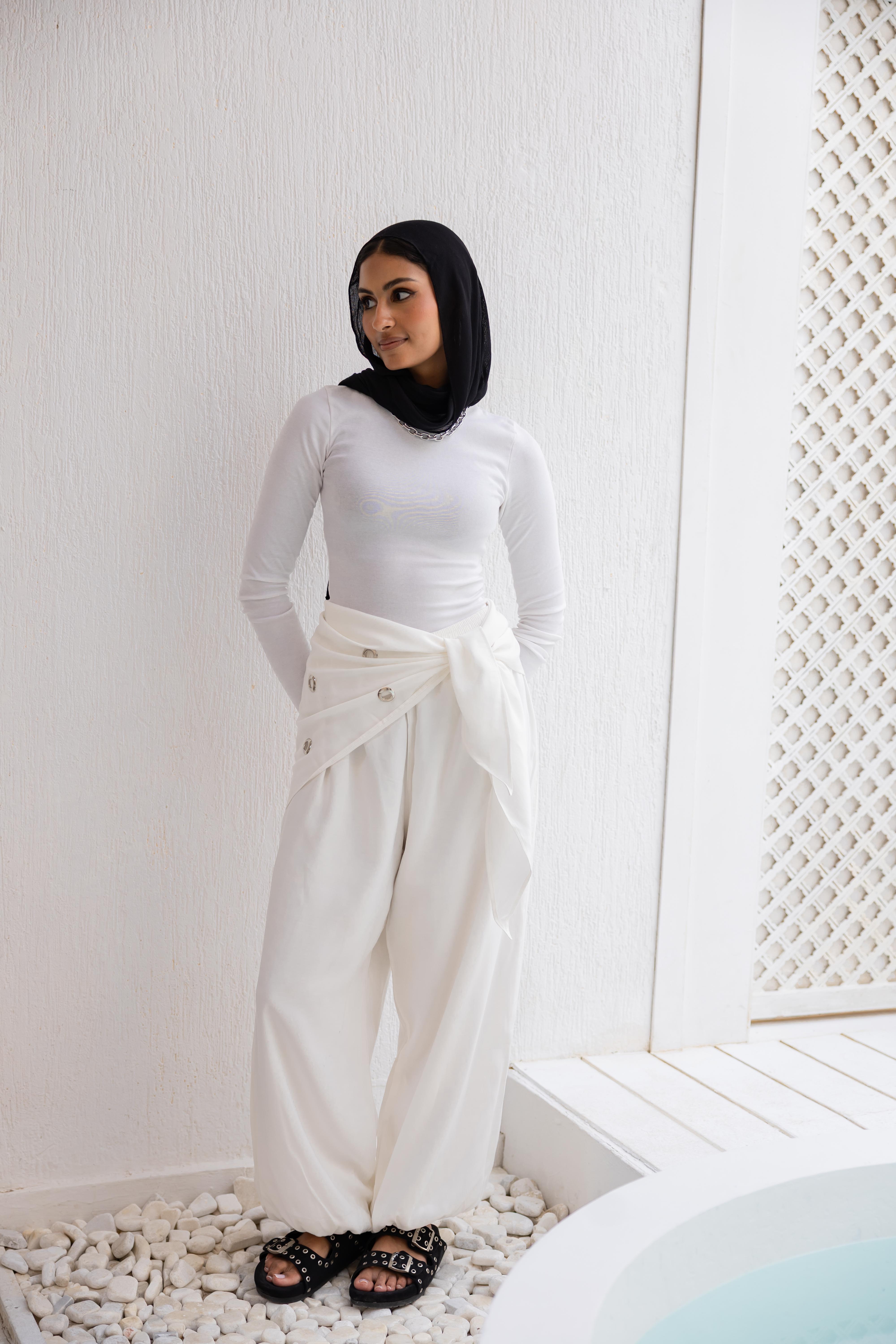 Eyelet wrap pants in White “Double layered”  (Pre-Order 10 days)