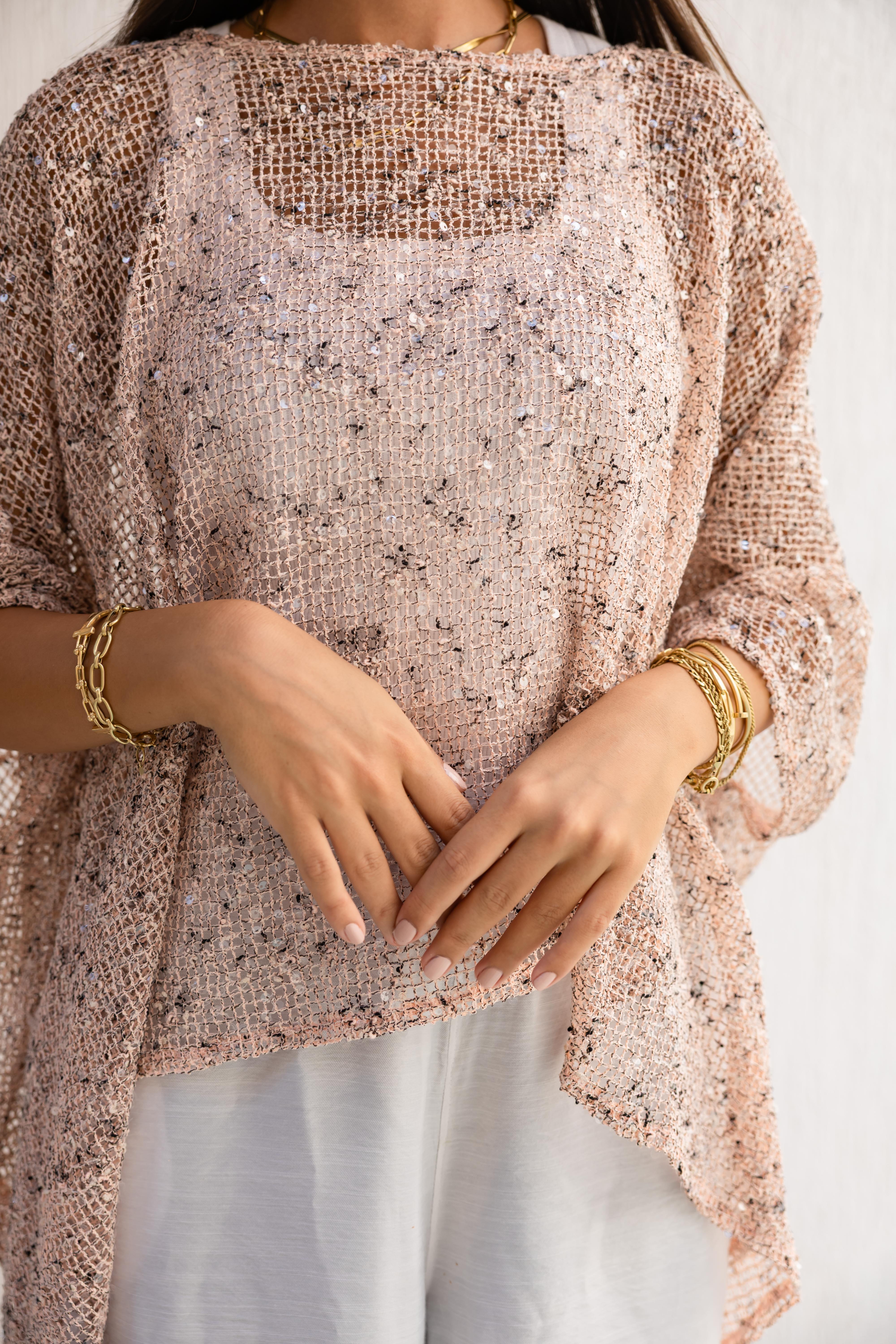 Breeze cape in Blush pink