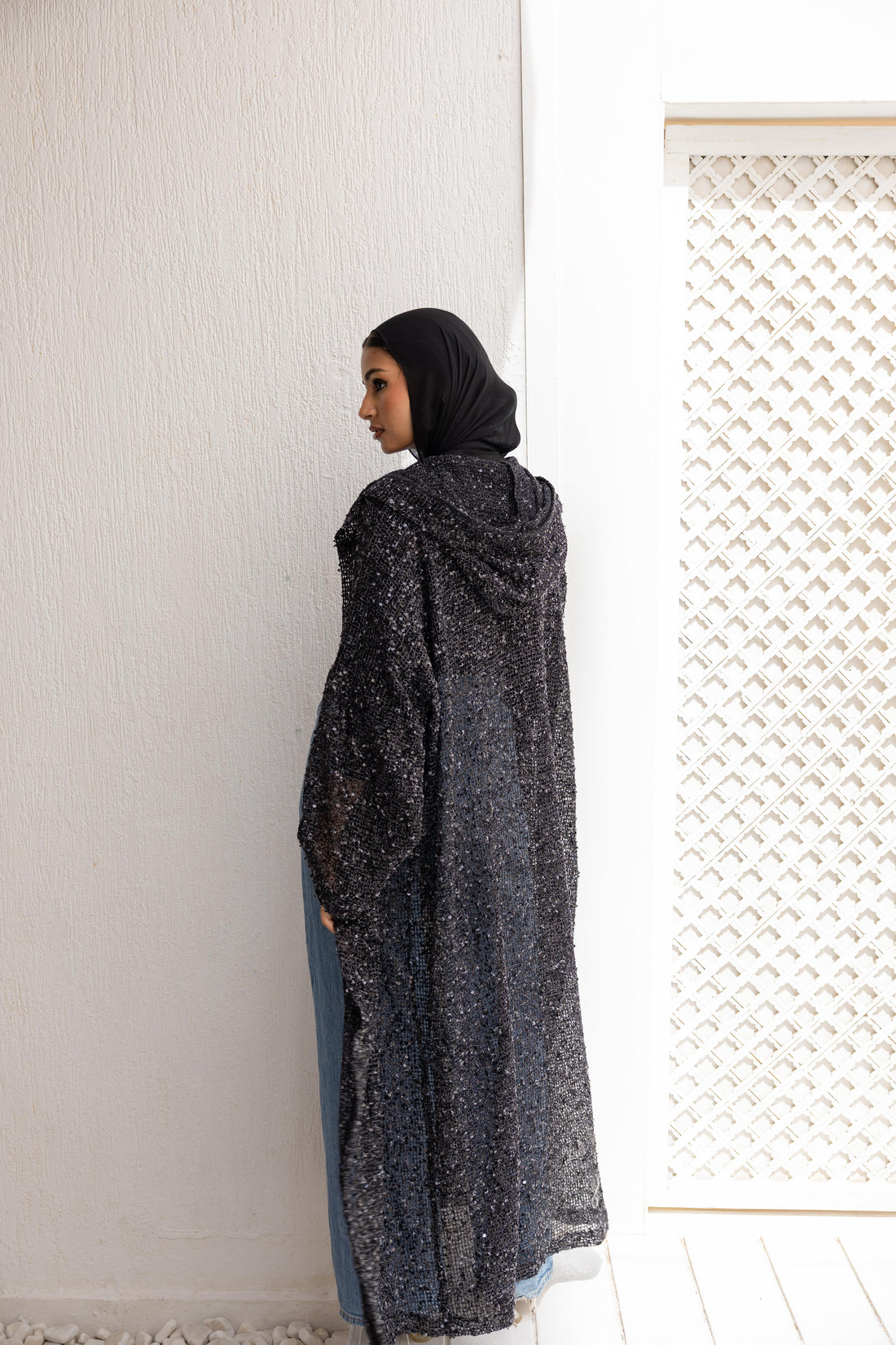 Halo hooded kimono in black
