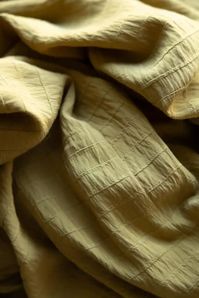 Drawstring dress in cumin