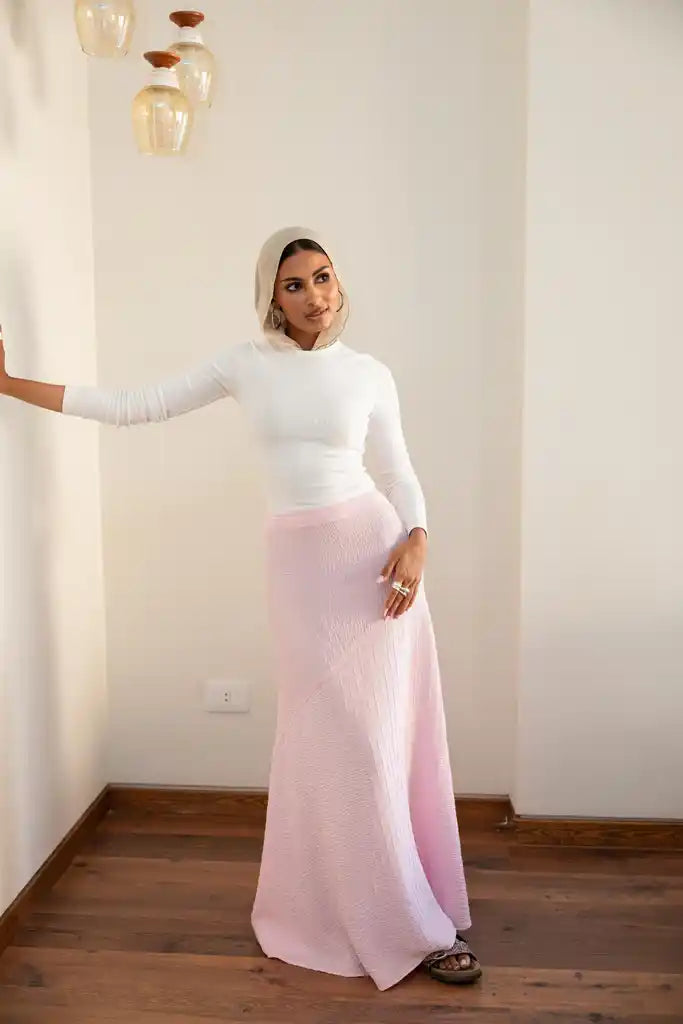 Flow Asymmetrical skirt in pink