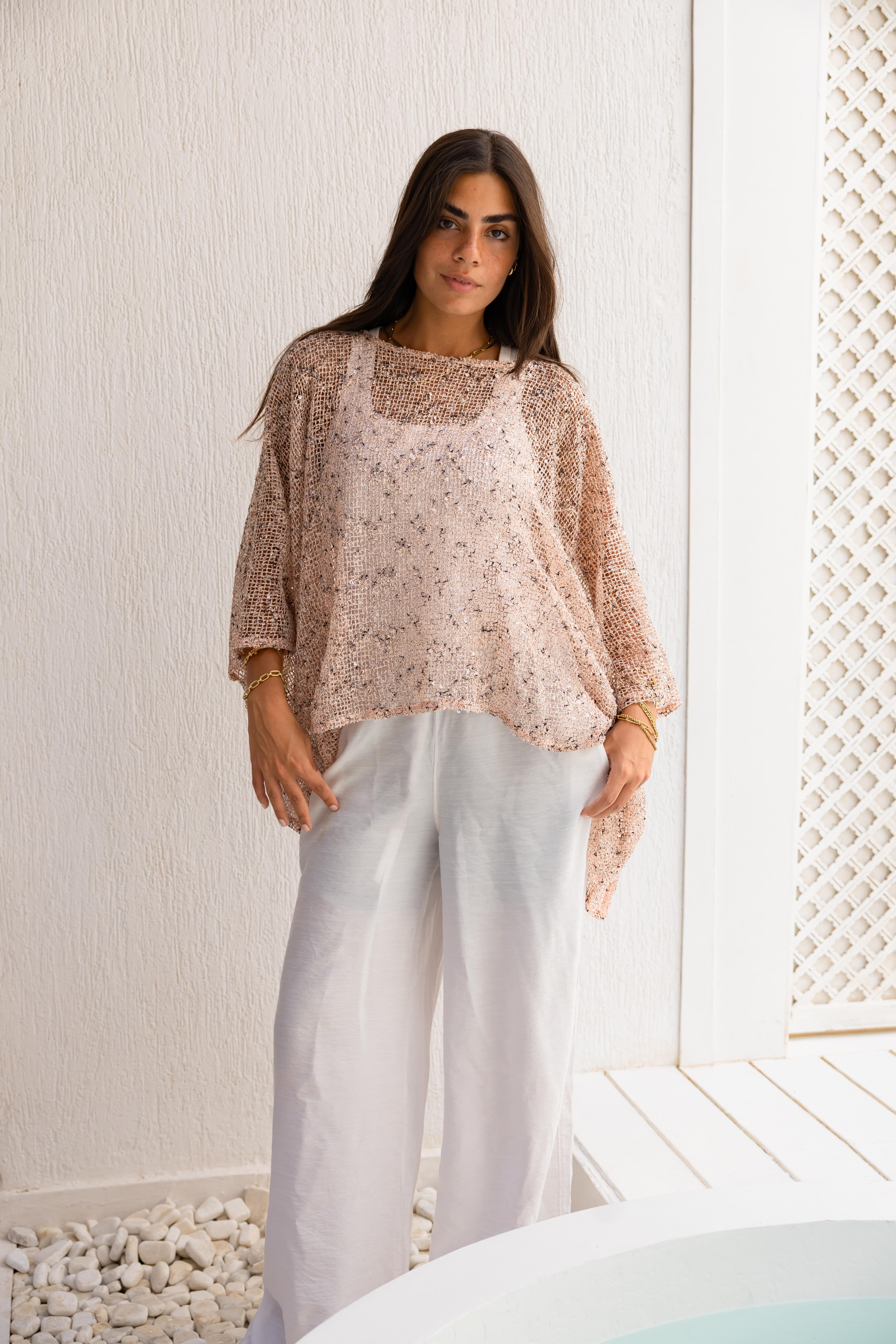 Breeze cape in Blush pink