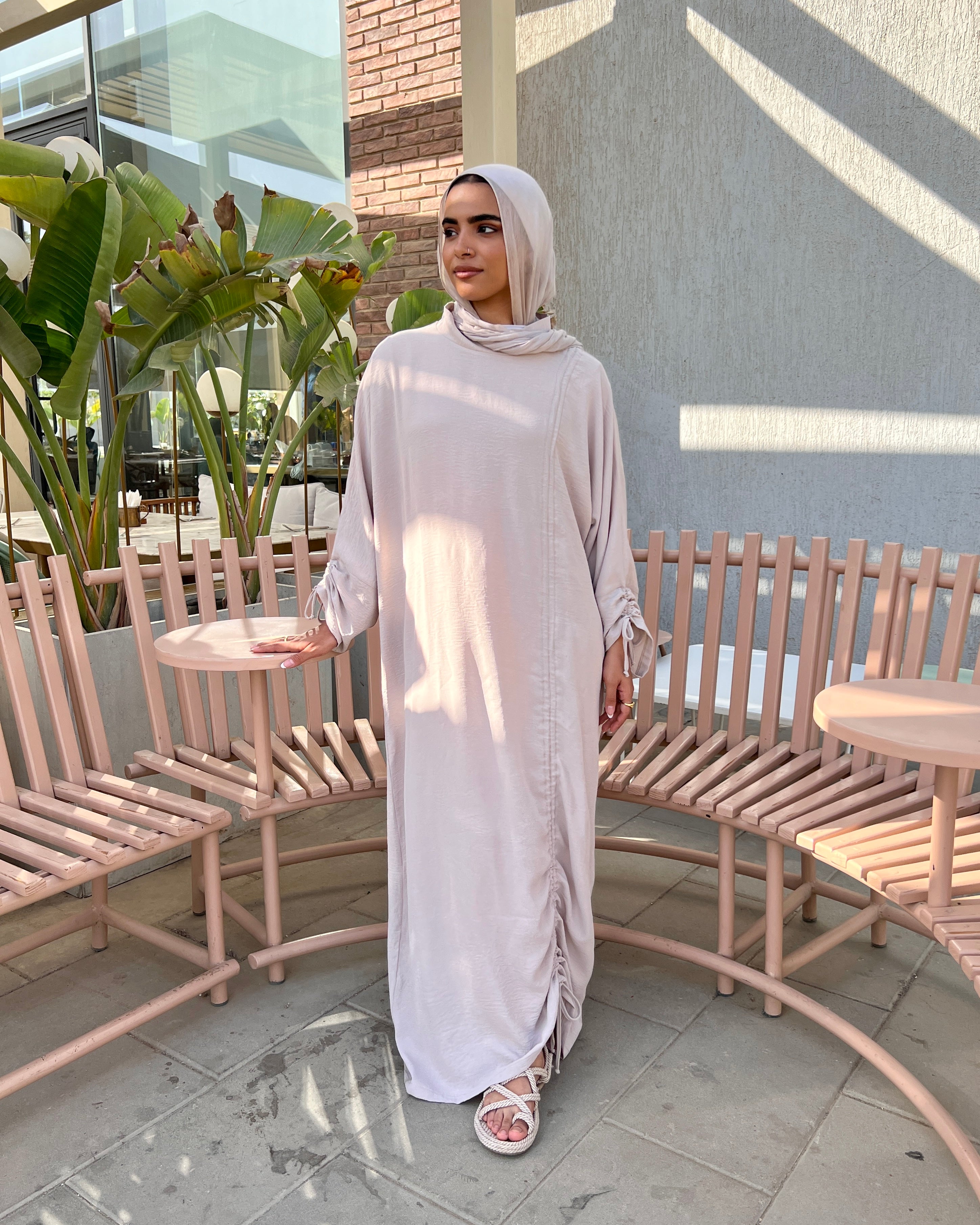 Robes Dress in Beige