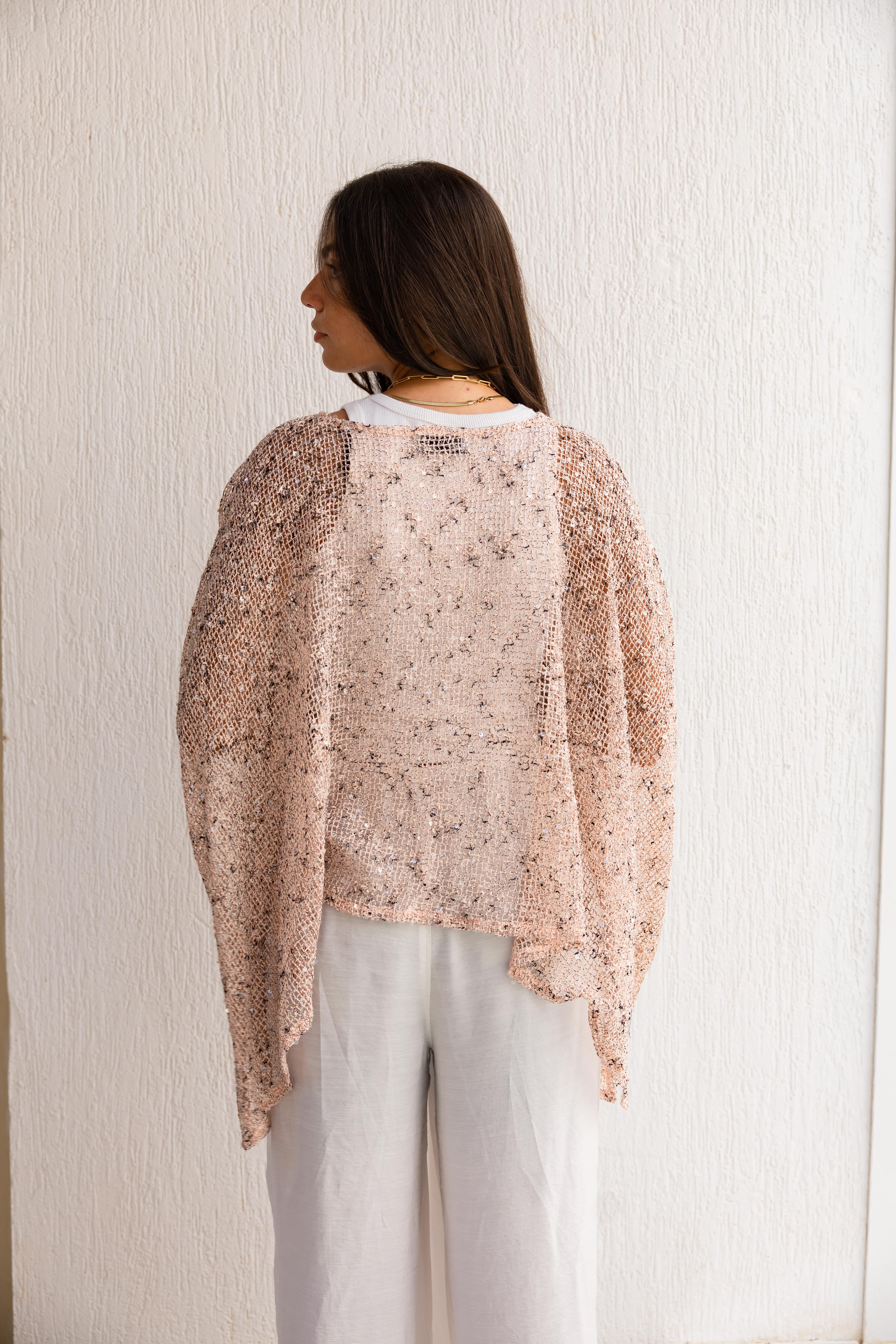 Breeze cape in Blush pink