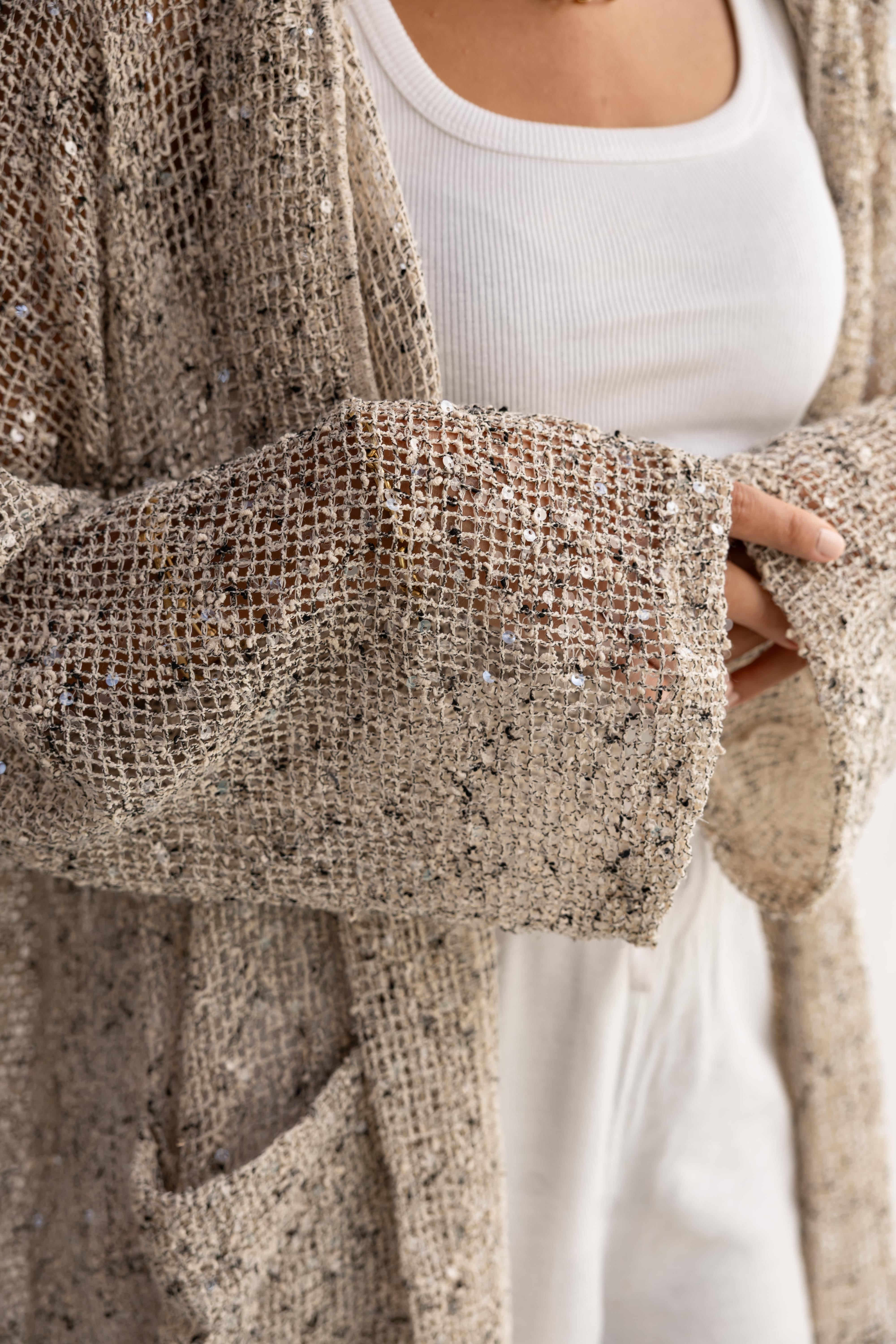 Halo hooded kimono in crème