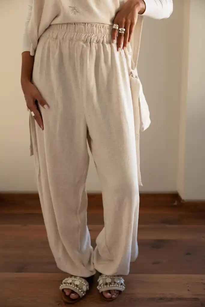 Ruffled petal pants