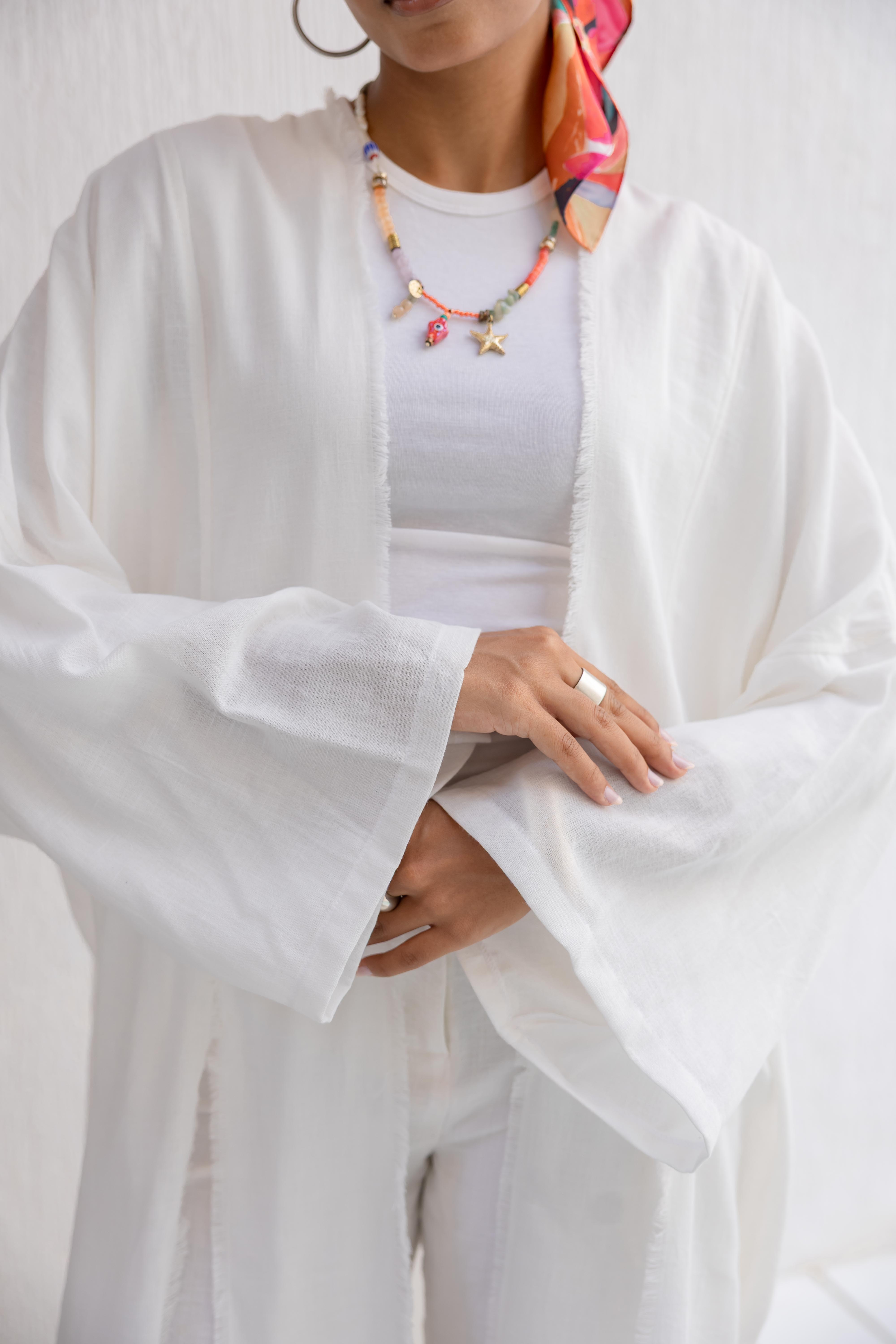 Coast kimono in White