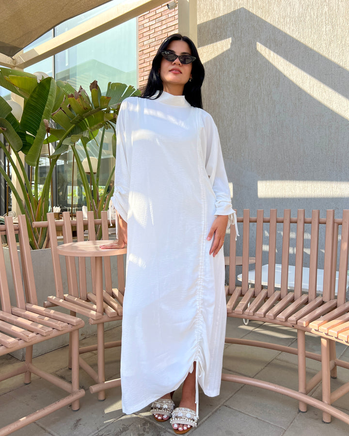 Robes Dress in White