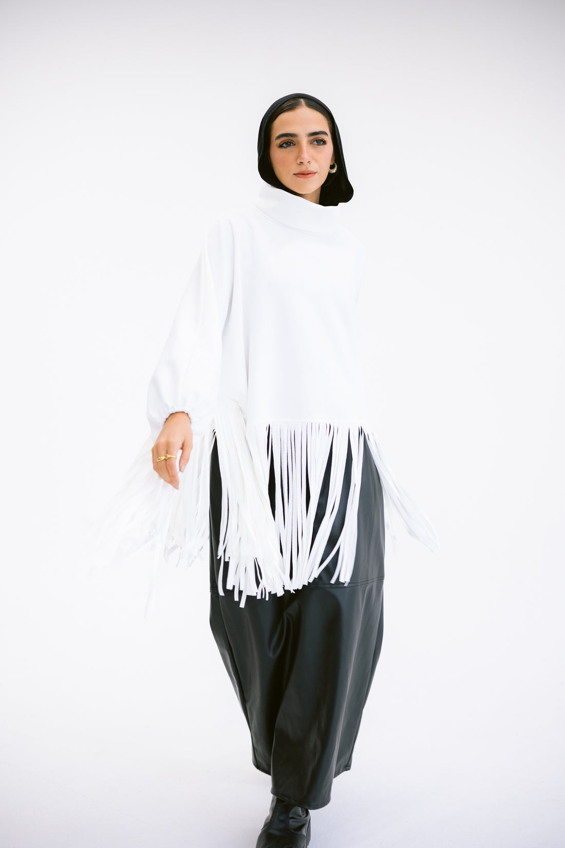 Suede fringes top in White