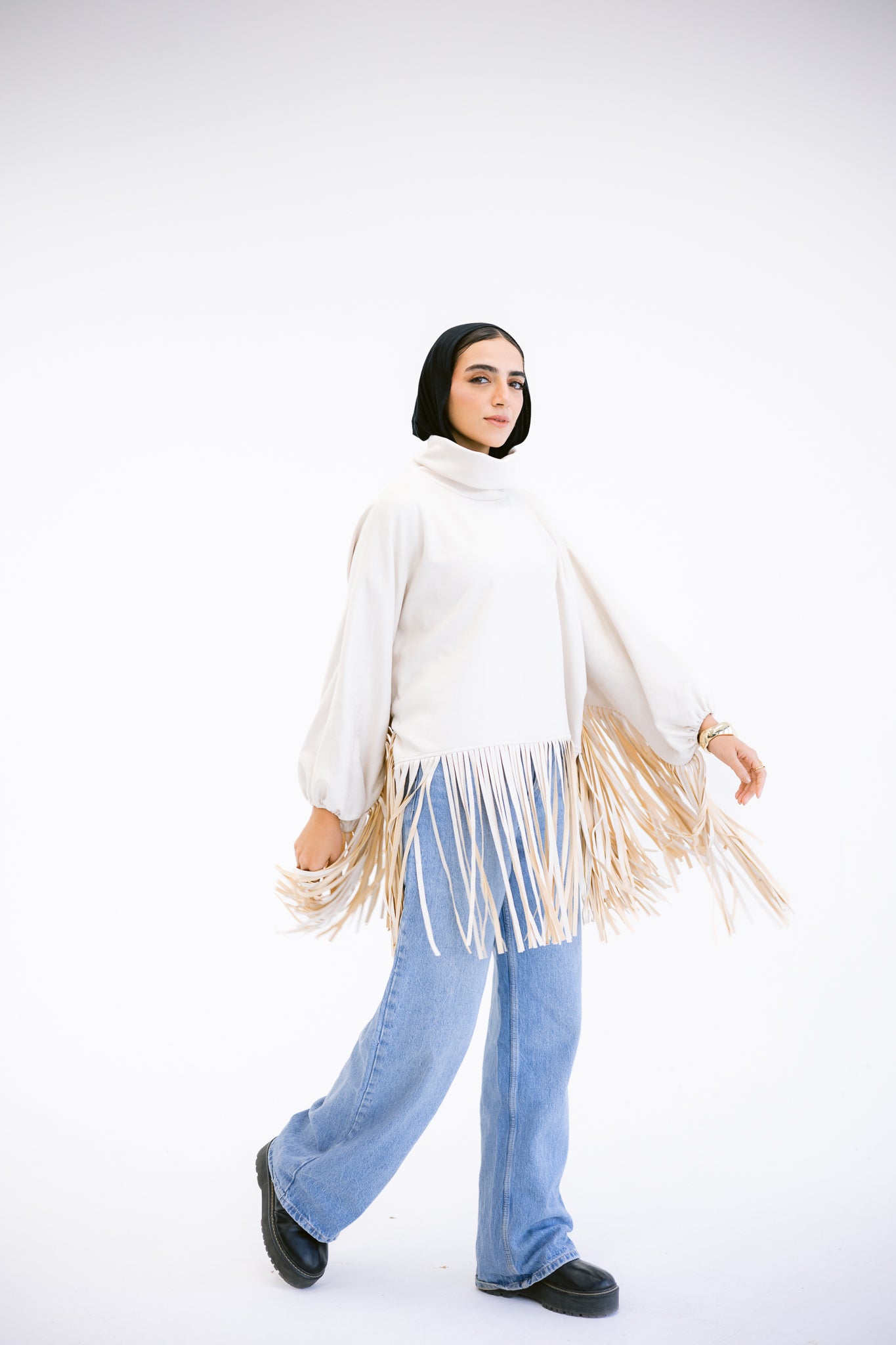 Suede fringes top in Beige